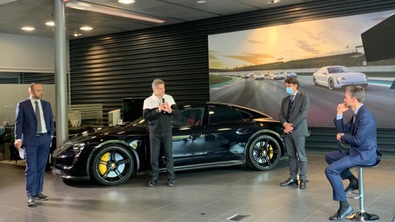 PHOTO 2021 04 21 18 38 41